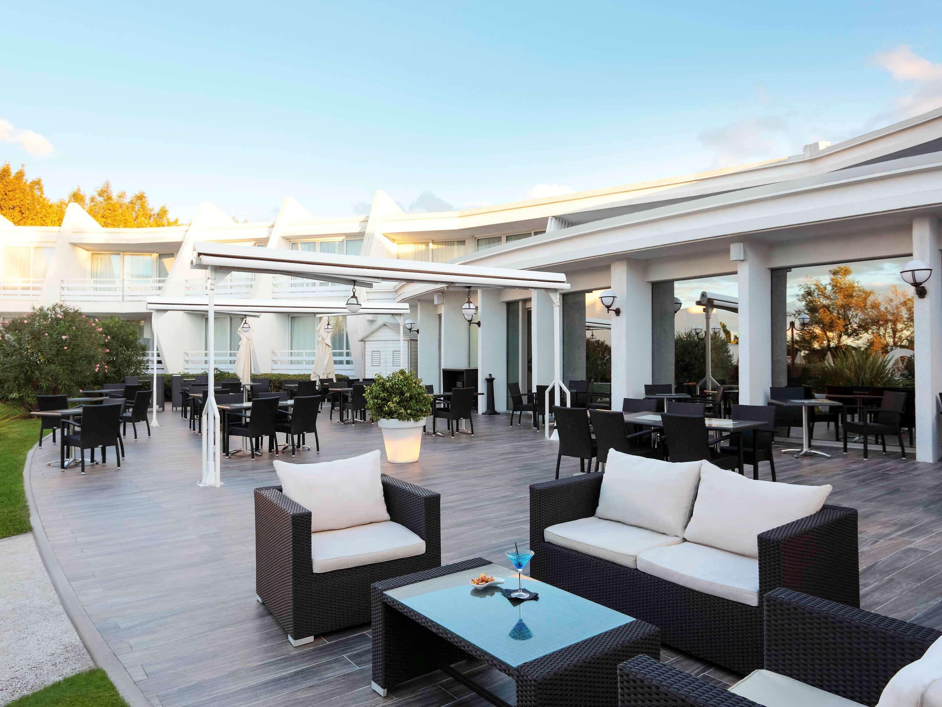 Novotel Motte Golf Hotel 4*