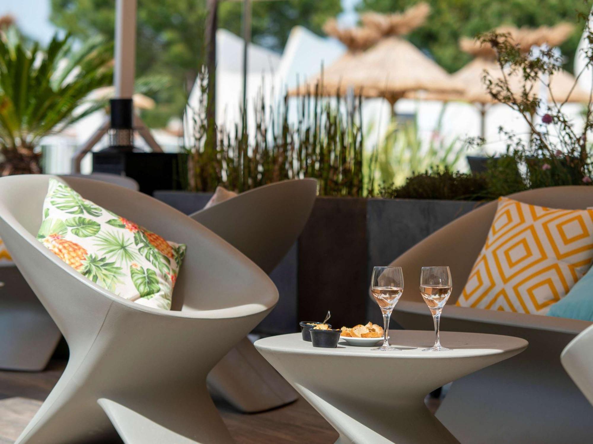 Novotel Motte Golf Hotel 4*